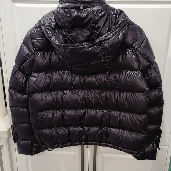 Moncler Logo-Patch Down Padded Jacket - Picture 5 of 10